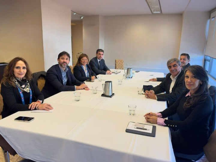 Exploración en el Macizo del Deseado: CAEM pidió por la Ley de Superficiarios en Santa Cruz