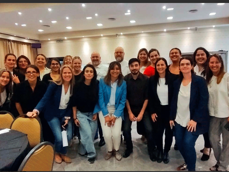 Profesionales de Santa Cruz becadas por Canadá para liderazgo económico en minería